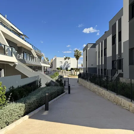 Iconic By United Renters Apartment Gran Alacant