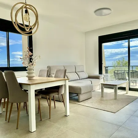 Iconic By United Renters Gran Alacant