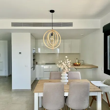 Iconic By United Renters Apartment *