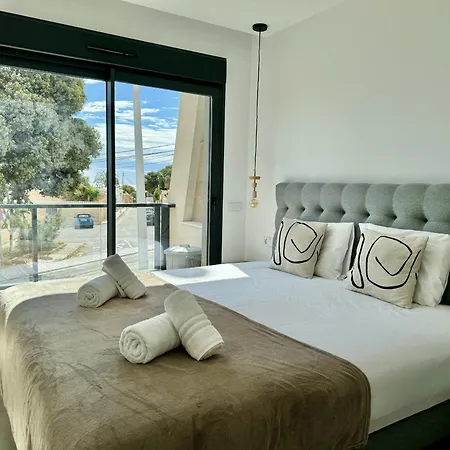 Iconic By United Renters Apartment *