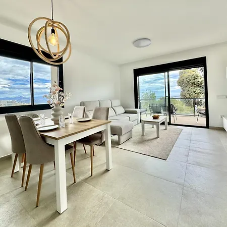 Iconic By United Renters Gran Alacant